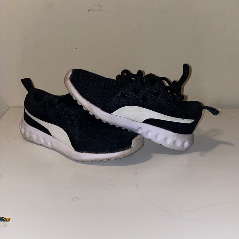 Puma Soft Foam Running Shoes